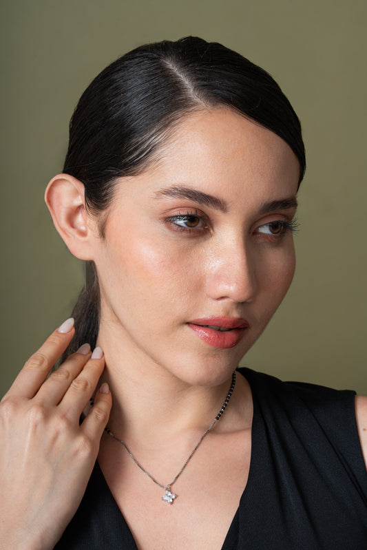 Diamond Flower Mangalsutra