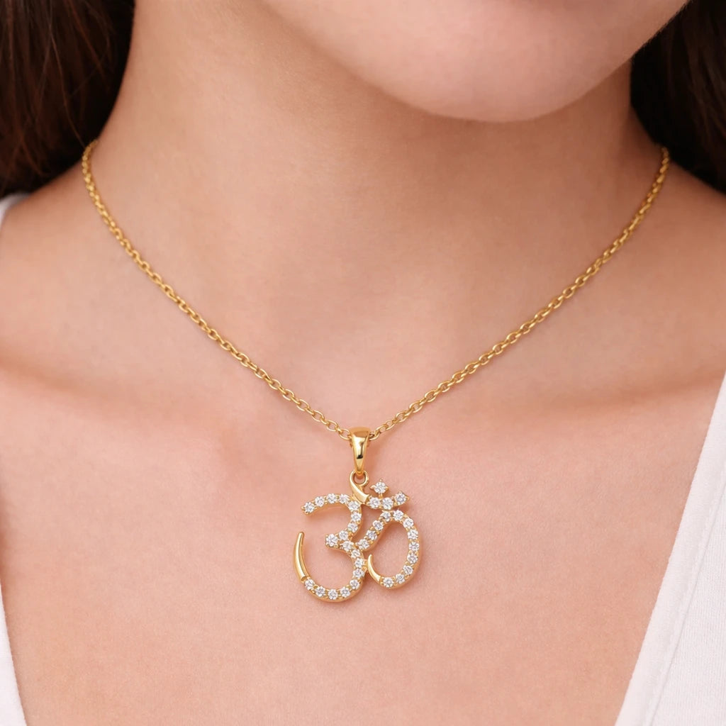 18K Gold Om Radiance Pendant Main image