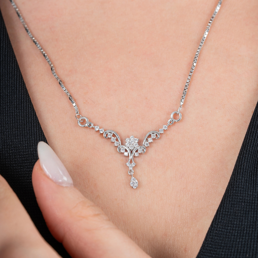 Floral Diamond Mangalsutra