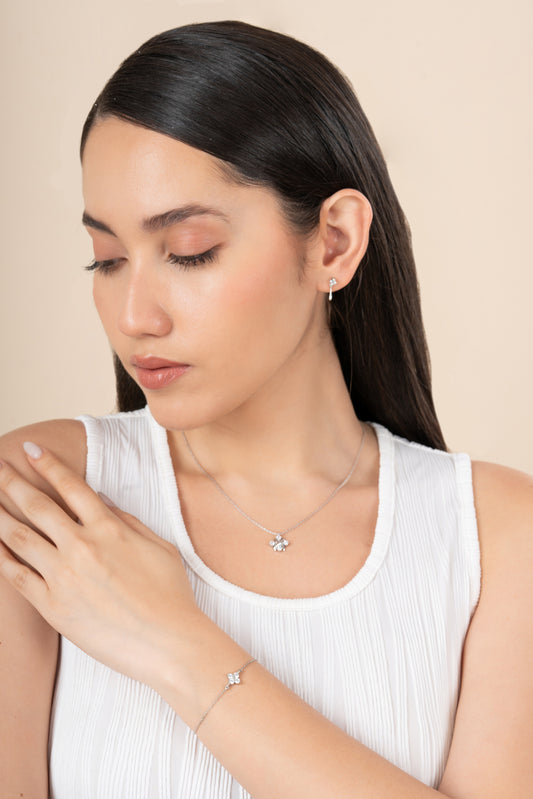 Lynn Diamond Pendant