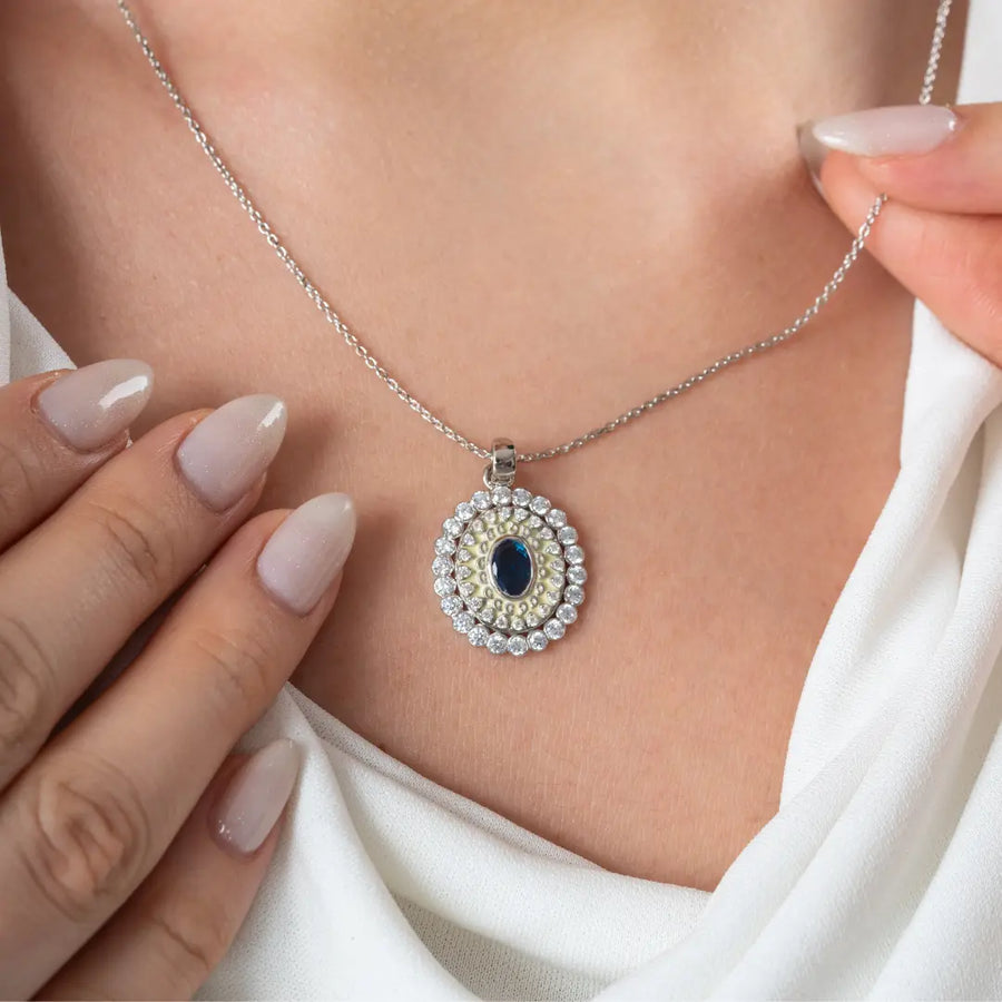 Traditional Kudan Polki Diamond Pendant