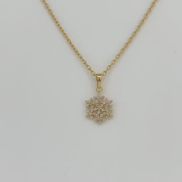 18KT Gold Radiant Bloom Pendant