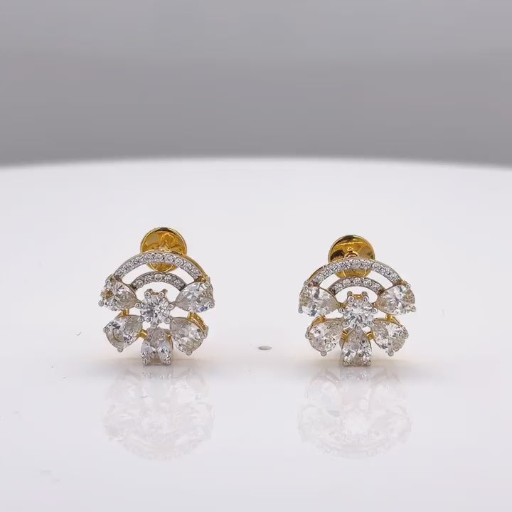 18KT Gold Floral Spark Studs